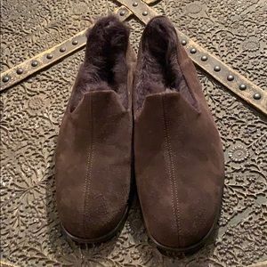 Ugg slippers stout suede